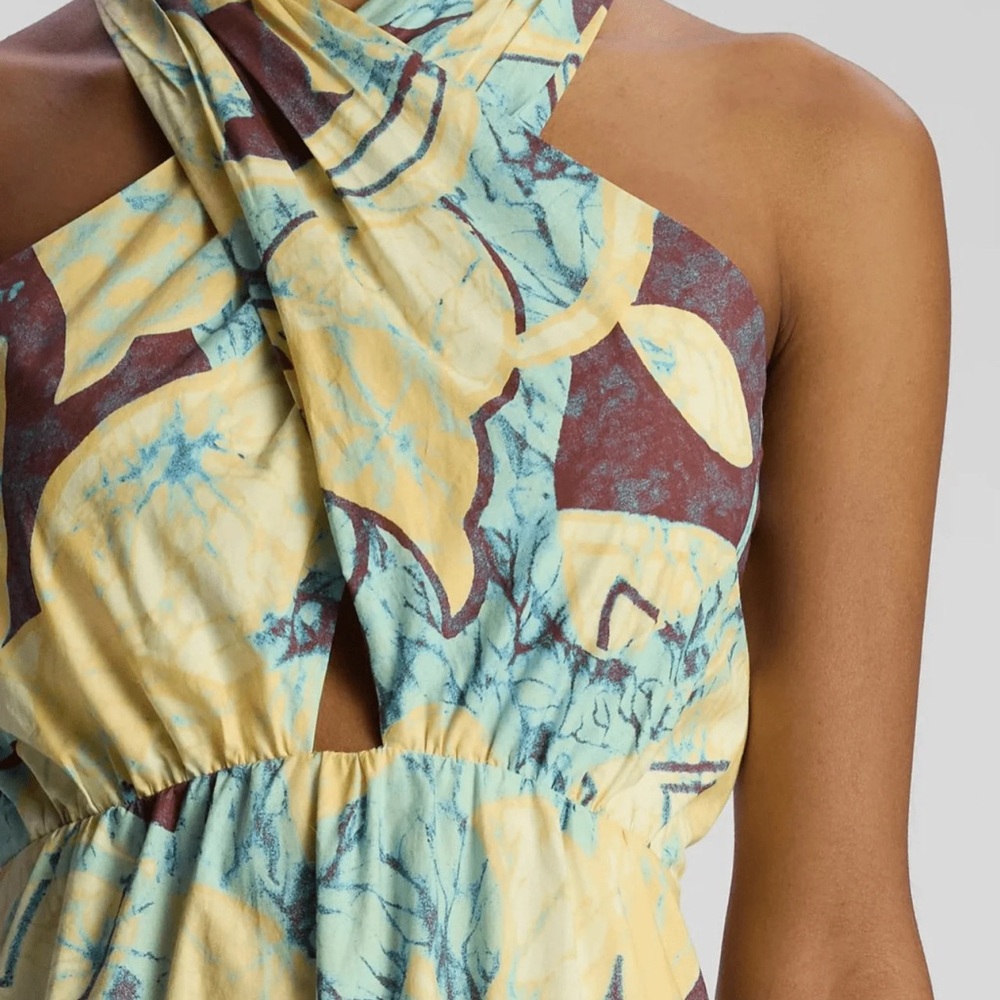 Elegant Yellow and Blue Patterned Maxi Dress - Picture 3 of 4